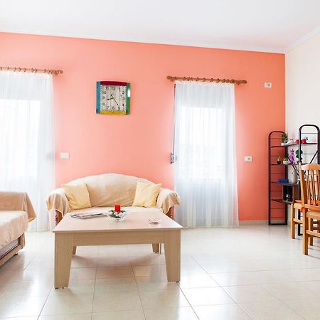 Work-Friendly Central Apartments, Sarandë 외부 사진