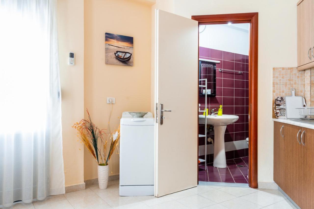 Work-Friendly Central Apartments, Sarandë 외부 사진
