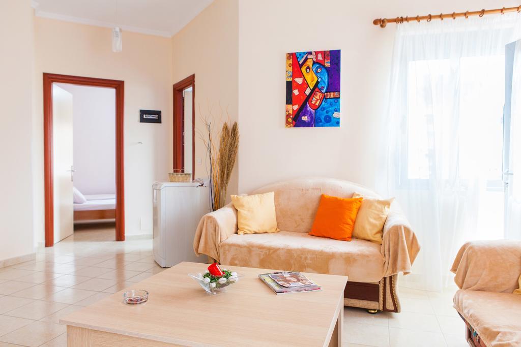 Work-Friendly Central Apartments, Sarandë 외부 사진